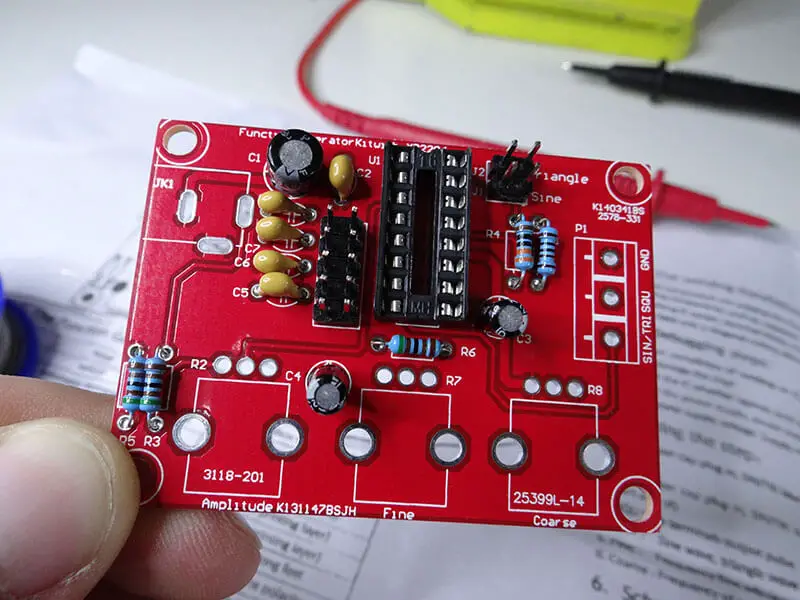square wave generator circuit board