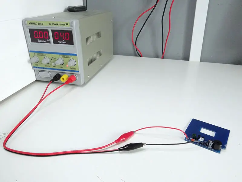 power supply with circuit board