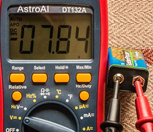 9v battery testing using a multimeter